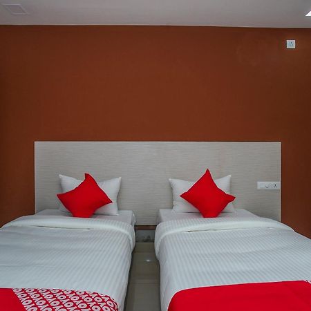 Hotel O Varcity Phi Premium Pavilion ,Above Hdfc Bank ,Near Anjaneya Temple Madiwala, Hosur Main R Bangalore Ngoại thất bức ảnh