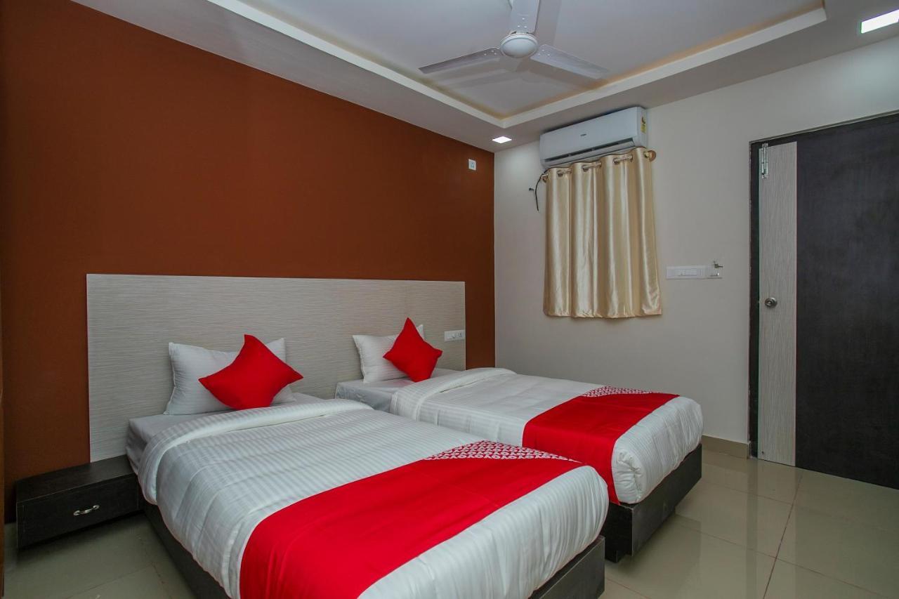 Hotel O Varcity Phi Premium Pavilion ,Above Hdfc Bank ,Near Anjaneya Temple Madiwala, Hosur Main R Bangalore Ngoại thất bức ảnh