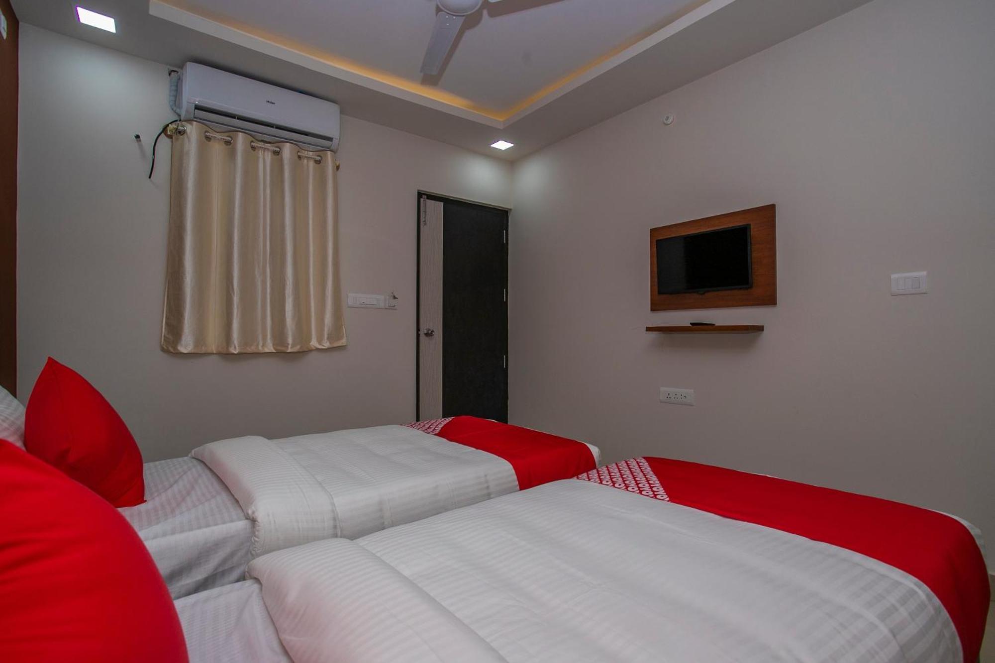 Hotel O Varcity Phi Premium Pavilion ,Above Hdfc Bank ,Near Anjaneya Temple Madiwala, Hosur Main R Bangalore Ngoại thất bức ảnh